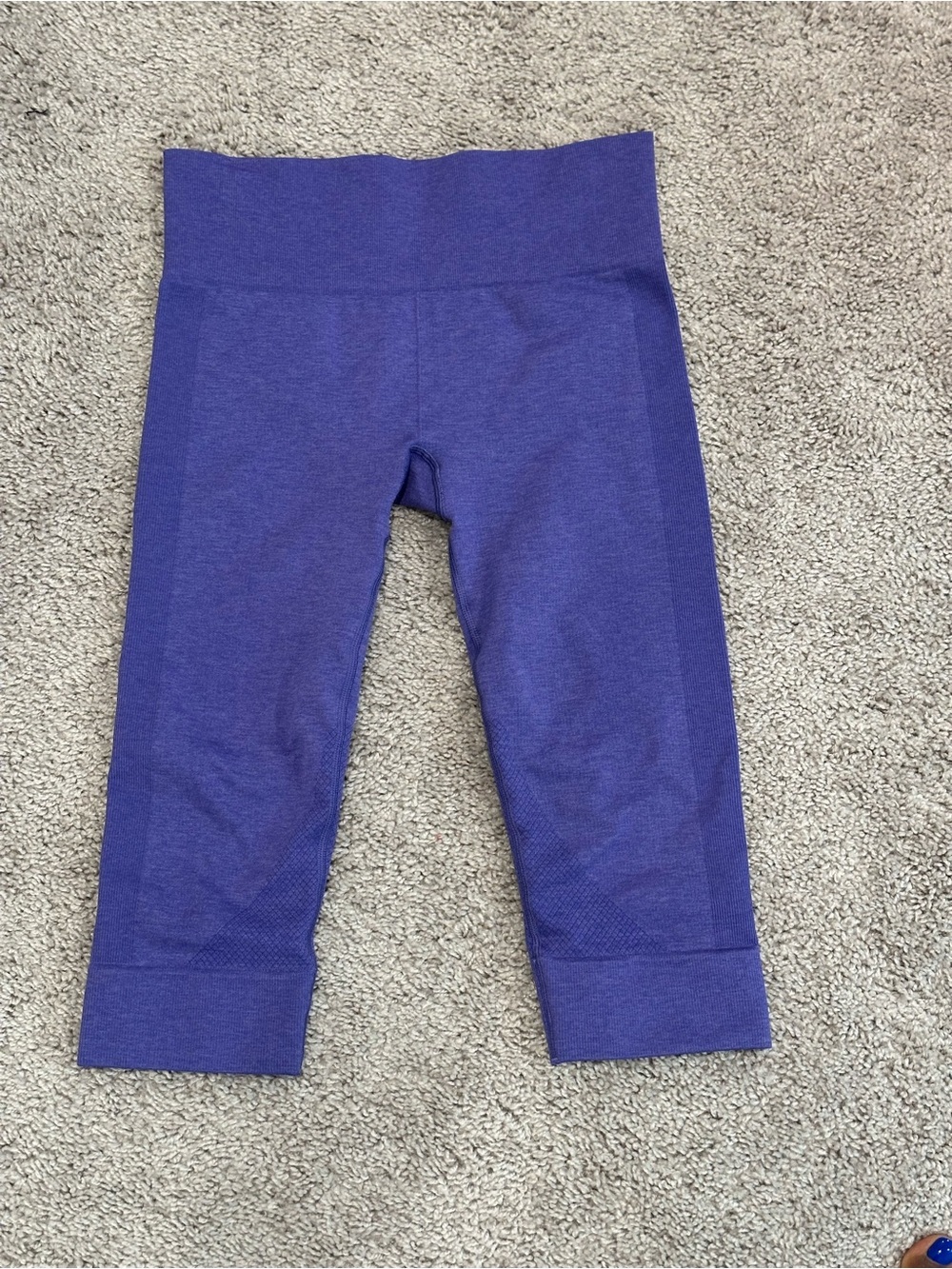 Lululemon Purple Cropped Leggings | Size 6